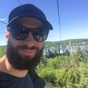 Meet your Posher, Pierre-luc